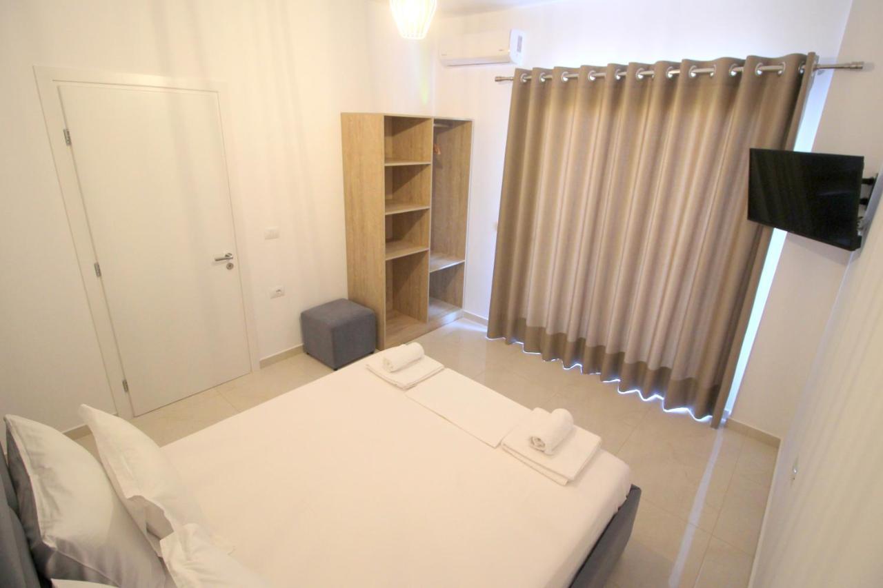 J&B Hotel Ksamil Zewnętrze zdjęcie